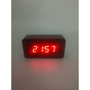 Imagem de Relógio De Mesa Digital Tipo Madeira Com Despertador