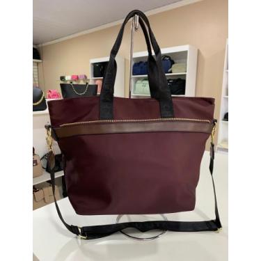 Imagem de Bolsa em nylon Chalita com duas alças uma de ombro e transversal ótima