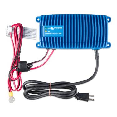 Imagem de Victron Energy Blue Smart IP67 Carregador de bateria marítimo inteligente 12V 17A, carregador flutuante e dessulfator para barco, ATV, RV, lítio e baterias de ciclo profundo
