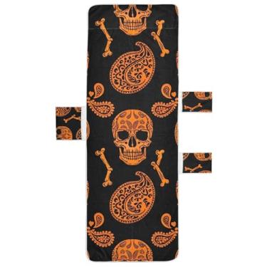Imagem de Orange Skulls Bones capa de espreguiçadeira preta toalhas de cadeira de piscina, sala de praia, espreguiçadeira de praia costeira, 203 x 76 cm