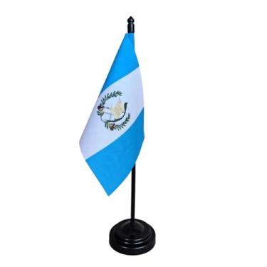 Imagem de Bandeira de Mesa Guatemala, Decorativa, 26cm Altura Total, 18x11cm Tecido Oxford, Base Plástica, para Escritório, Eventos, Cerimônias