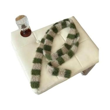 Imagem de Cachecol Feminino Listrado De Pelúcia Fino E Estreito Estilo Coreano D