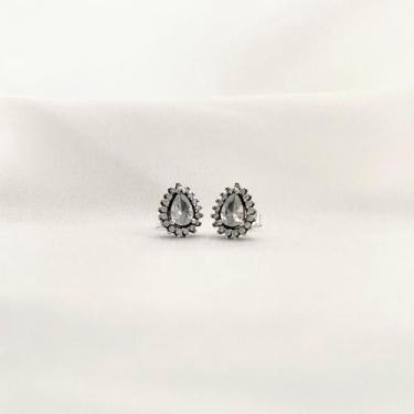 Imagem de Brinco Gota Zircônias Prata 925 Ródio - Gissel Joias