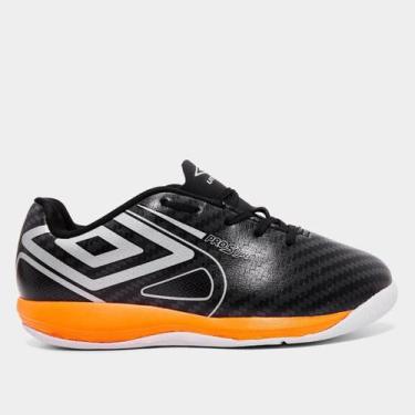 Imagem de Chuteira Infantil Futsal Umbro Pro 5 Bump Unissex, Preto, Prata, 28