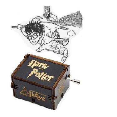Imagem de Caixa musical Harry Potter preta de madeira com gravura de 5,2 cm - Li