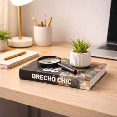 Imagem de Kit Decorativo com Caixa Livro, Lupa e Vaso com Arranjo de Eucalipto – Decoração Moderna para Sala, Escritório ou Aparador – Estilo Sofisticado e Versátil