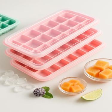 Imagem de kit 3 Forma De Gelo de Silicone 24 Cubos Frutas papinha Com Tampa Forminhas para geladeira (cores sortidas)