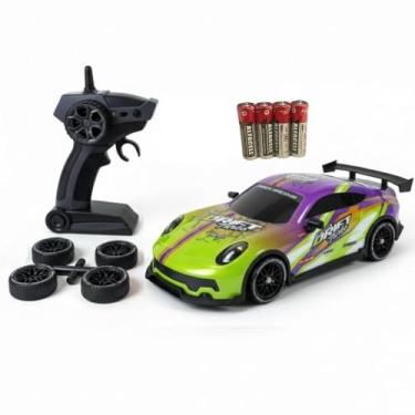 Imagem de Carrinho De Drift Controle Remoto Com Modo Potente, LED, Rodas Extras, Bateria Recarregável e Pilhas Inclusas – Modelos Variados (VERDE/ROXO)