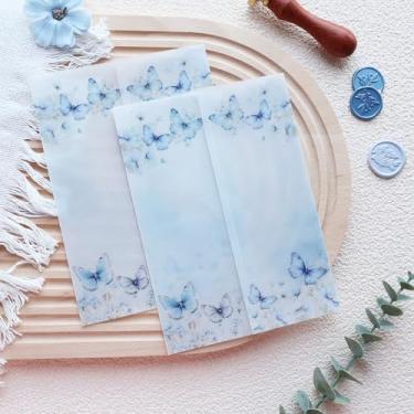 Imagem de Hosmsua 50 peças de jaquetas de veludo para convites de 13 x 18 cm - 135 g/m2 elegantes borboletas azuis florais jardim transparente convites mangas para casamento Quinceanera Baby Shower Convites