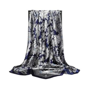 Imagem de Lenço De Seda Imitada Com Estampa De Caju Preto 90cm, Versátil E Moder