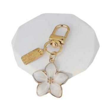 Imagem de Chaveiro Flor De Pêra Branca: Acessório De Casal Fofo Para Boutiques -