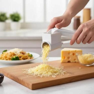 Imagem de Ralador De Queijo Manual Com Manivela e Lâminas em Inox - Yeet