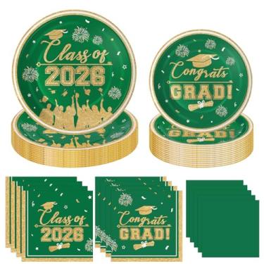 Imagem de Pratos e guardanapos de formatura 2026 suprimentos de festa de graduação, classe de 2026 parabéns grad pratos de papel descartáveis conjunto de guardanapos de coquetel para ouro verde 2026 conjuntos