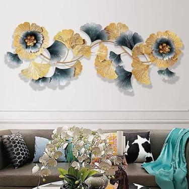 Imagem de RIAAJ Arte de parede de metal decoração moderna 3D flor dourada decoração de parede de metal para decoração de casa, sala de estar, quarto, sala de jantar, escultura, decoração, 143 x 54 cm