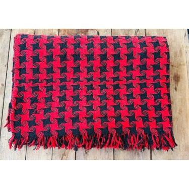 Imagem de Manta para Sofá King Luxo Decorativa Algodão - Cobertor de Sofá Elegante para Sala e Quarto (ESTRELA GUIA 2,40x180 VERMELHA)