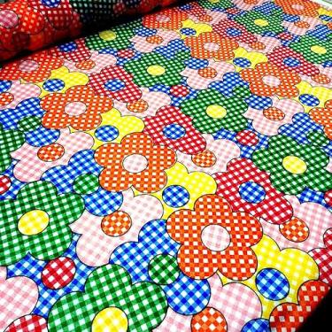 Imagem de TNT Festa Junina Xadrez Floral Colorido 5.00m X 1,40m