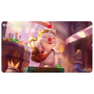 Imagem de Ultra PRO - Final Fantasy x Universes Beyond Stiltzkin, Moogle Merchant Playmat for Magic: The Gathering | Card Game Playmat, Final Fantasy Collectibles, Desk Mat Mousepad