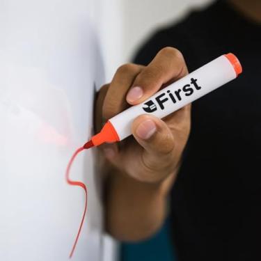 Imagem de Kit 12 Canetas para Quadro Branco Vermelhas Tinta Secagem Rápida Ponta Resistente Escrita Precisa Apagável Escritório Escola Casa