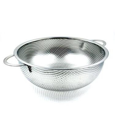 Imagem de ESCORREDOR DE INOX PARA MACARRÃO COM ALÇA MULTIUSO 22cm - Gyn
