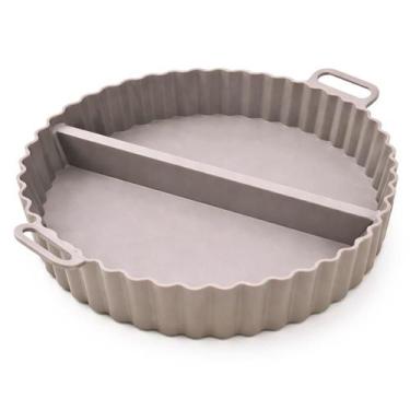 Imagem de Forma de Silicone Antiaderente Redonda 20cm para Air Fryer com Alça e 