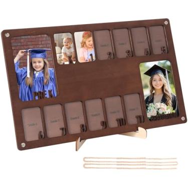 Imagem de HJJWNDDNG Porta-retrato escolar de madeira para pendurar na mesa ou na parede para anos escolares, lembrança de formatura ideal para estudantes, professores e pais (marrom escuro)