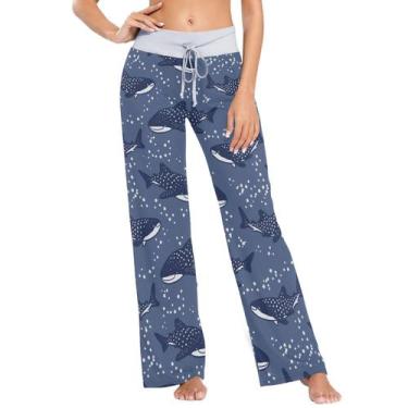 Imagem de Calça de pijama feminina azul claro com estampa de tubarões estrelados