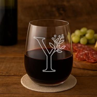 Imagem de On The Rox Drinks Presentes com monograma para mulheres e homens - Letra A-Z com monograma gravado com inicial taça de vinho sem haste - 482 g Presentes de vinho personalizados para mulheres e homens