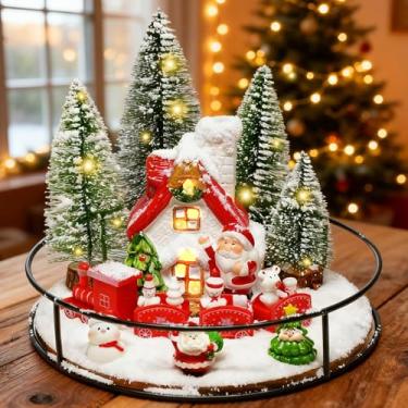 Imagem de Conjunto de 12 peças de vila de Natal, Susan preguiçosa de madeira de carvalho para centros de mesa de Natal, conjunto de decorações de casa de Natal com enfeites de inverno, Papai Noel, árvores