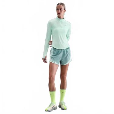 Imagem de Shorts Nike Dri-FIT Tempo Feminino-Feminino