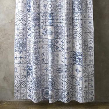 Imagem de onesevennine Cortina de chuveiro de designer coreana – Sem costura, resistente à água (180 cm L x 188 cm C) Azulejo marroquino – Inclui 12 ganchos de plástico para fácil configuração