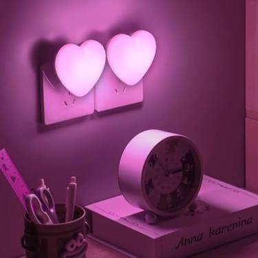 Imagem de Luzes noturnas conectadas à parede – Pacote com 2 lindas lâmpadas de LED de coração rosa, luz noturna, sensor de anoitecer ao amanhecer, iluminação automática para berçário, sala de estar, quarto