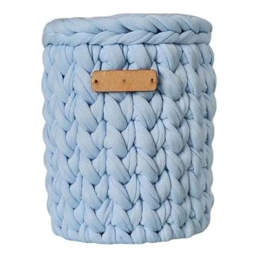 Imagem de Organizador de Mesa Artesanal em Crochê com Base de Madeira - Porta-Lápis Caneta Cachepô Multiuso para Ambientes Organizados (Azul BB)