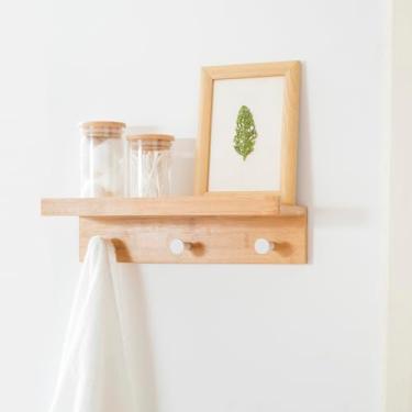 Imagem de Prateleira de Bambu com 3 Ganchos de Parede