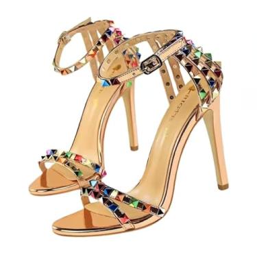 Imagem de Sandália decorada com Spikes em Diamantes (Dourado, BR, Adulto, Numérico, 34)