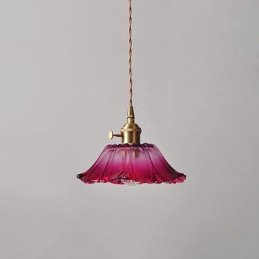 Imagem de Lâmpada De Gota De Vidro Roxo Acessórios De Latão Luz Pendente Flor Nordic Scoe Lâmpada Suspensa Lustre Luminárias De Cozinha Teto Para Sala De Estar Quarto Infantil Suspender Luz, A