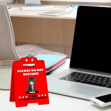 Imagem de 1 peça frases inglesas vermelhas criativas e bem-humoradas, ornamentos tridimensionais de paródia de escritório, presentes de colega, mesa de exibição de acrílico para escritório