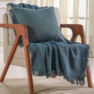 Imagem de Kit Manta E Capa De Almofada Decorativa Para Sofá Waffle 100% Algodão 120x150cm Azul Cobalt