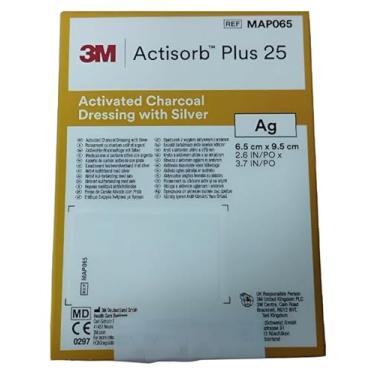 Imagem de Curativo Actisorb Plus 25 (cobertura de carvão ativado com prata) - 6,5cm X 9,5cm - caixa com 10 unidades