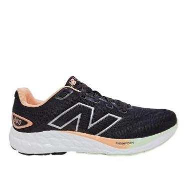 Imagem de Tênis New Balance Fresh Foam 680 v8 Feminino - Preto+Coral - 35, Preto