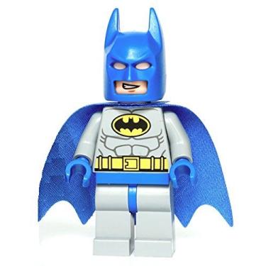 Imagem de Genuine DC Comics Lego Blue Classic Batman Minifigure - Split from 10672 Juniors Set by LEGO