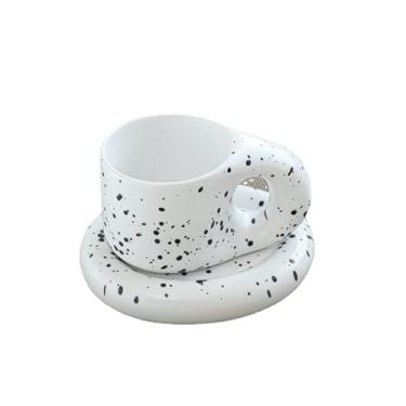 Imagem de Xícaras de chá e pires, caneca de café de cerâmica, conjunto de xícara de café, copo de alça grossa fofa com pires para mulheres dia dos namorados amigos festa de casamento casa (250 ml) - ponto preto