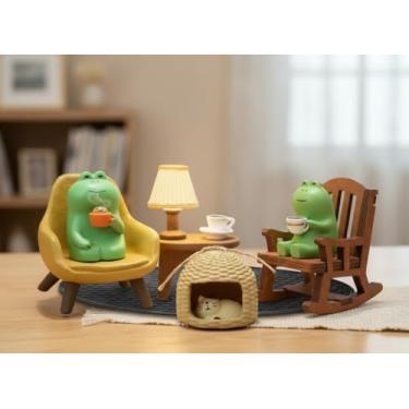 Imagem de AMQUAL Conjunto de 8 peças de estatuetas fofas de sapo e gato com mini cadeira de sofá, cama de gato e bugigangas peculiares - decoração versátil para casa, escritório, pátio e gramado