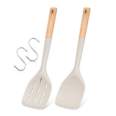 Imagem de Pacote com 2 espátulas de silicone, conjunto de utensílios de cozinha antiaderentes, alça de aço inoxidável, espátula de cozinha para assar, grelhar, servir, alimentos resistentes ao calor, ganchos não arranhões incluídos (Cáqui)