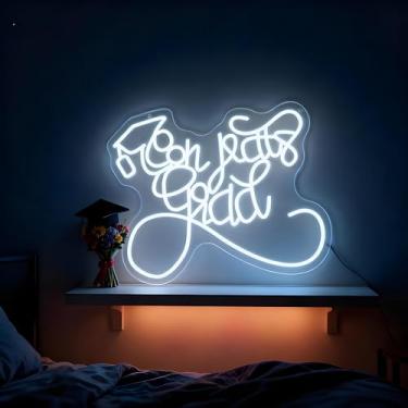 Imagem de Neonawall Grad Neon Sign for Wall Decor Light Up Letters Led Sign Graduation Party Gift Led Decorative Night Signs Room Decorations Parties Signs for Students Bar Club Classroom School College