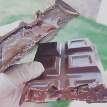 Imagem de Barra de chocolate recheado 300 Gr - Doces Dinda, brigadeiro