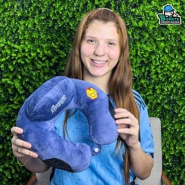 Imagem de Apoio de Pescoço Bordado  Conforto Ergonômico, Lavável e Antialérgico!