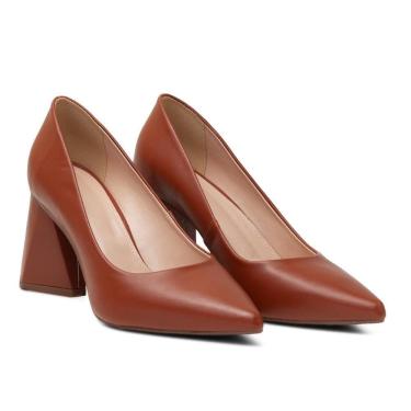 Imagem de Scarpin Feminino Salto Grosso Bico Fino Estilo Casual