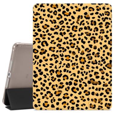 Imagem de VibrantFruitique Linda capa protetora Coquette com estampa de leopardo para iPad Pro de 13 polegadas (M4) 2024, suporte para lápis, parte traseira de TPU macio transparente e suporte de três dobras