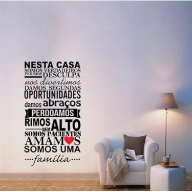 Imagem de Adesivo De Parede Frase Nesta Casa Somos Uma Familia Amamos