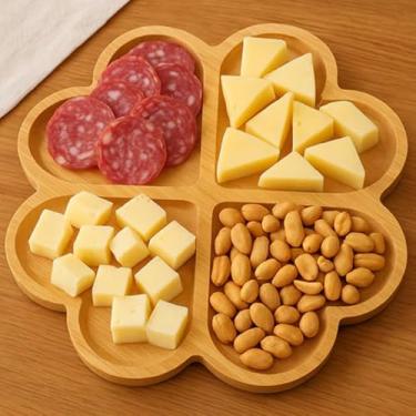 Imagem de Bandeja Petisqueira em Bambu Formato Coração 28cm com 4 Divisões – Tábua de Madeira para Petiscos, Frios, Queijos e Aperitivos